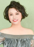 Russian single Yan (Ingrid) from Shenyang, China