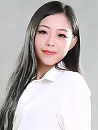 Asian woman Yu from Changsha, China