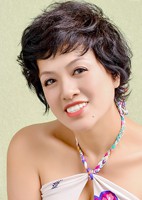 Russian single Fengyun (Haley) from Benxi, China