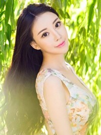 Asian single Ting from Hengyang, China