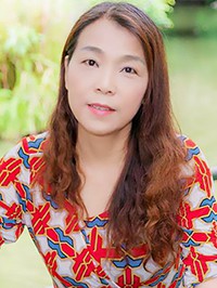Asian woman Maohua (Hua) from Nanning, China