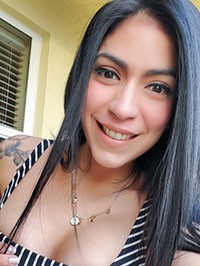 Latin woman Vanessa Josephine from Orlando, FL, United States