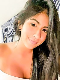 Single Katherine Ariana from Cancún, Mexico