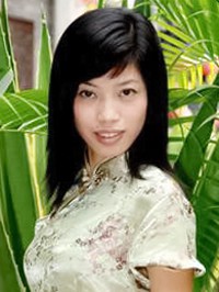 Asian woman Weifang from zhuhai, China