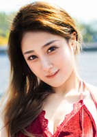 Russian single Yi (Ava) from Changsha, China