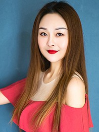Asian woman Hao (Gigi) from Zhengzhou, China