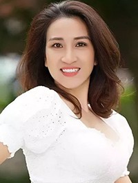 Asian woman Hong Nga from Ho Chi Minh City, Vietnam