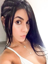 Latin woman Cindy Estefania from Medellín, Colombia