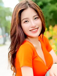 Asian woman Thi Giang from Ho Chi Minh City, Vietnam