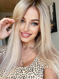Single Yulia from Kiev, Ukraine