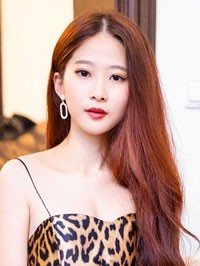 Asian woman Miaowei from Beijing, China