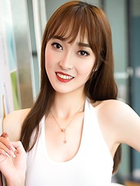 Asian single Yina (Erin) from 