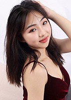 Russian single Wen Xiao from Shangdong, China