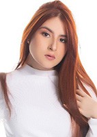 Russian single Jessenia from Medellín, Colombia