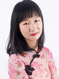 Asian woman Siyuan from Hulan, China