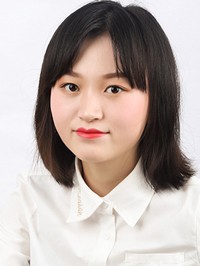 Asian single Yi Wen from Hulan, China