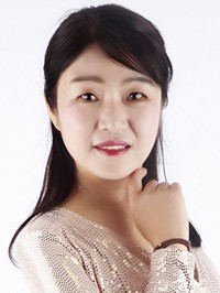 Asian single Shuang Yan from Hulan, China