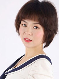 Asian single Liang from Yiyang, China