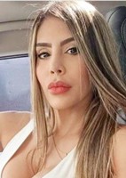 Russian single Gloria from Medellín