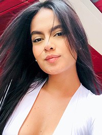 Latin woman Dayhana from Medellín, Colombia