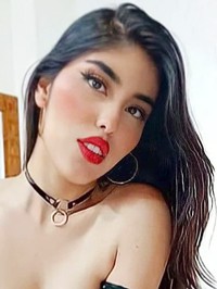 Latin woman Mariana from Medellín, Colombia