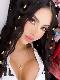 Latin woman Dayhana from Medellín, Colombia