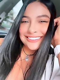 Latin woman Viviana from Medellín, Colombia