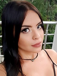 Latin woman Cristina from Medellín, Colombia