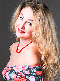 Ukrainian single Marina from Kolomyia, Ukraine