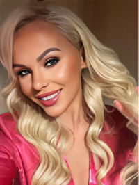 Russian single Amelia from Miami, United States