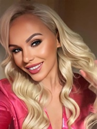 Russian single Amelia from Miami, United States