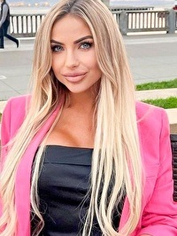 Russian single Alina from California, United States