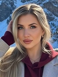 Ukrainian single Olha from Madrid, Spain