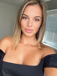 Ukrainian single Nikola from Prague, Czech Republic