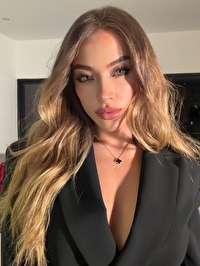 Latin single Gabriela from Chia, Colombia
