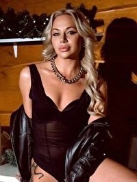 Ukrainian single Maria from Paris, France