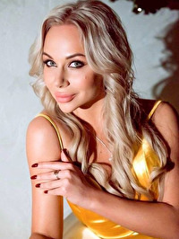 Ukrainian single Maria from Paris, France