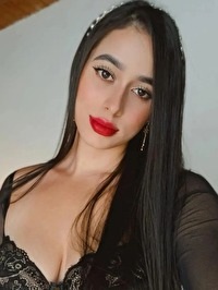 Latin single Ana from Medellín, Colombia