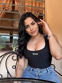 Latin single Maria from Medellín, Colombia