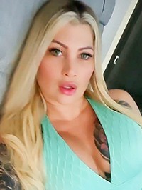 Latin single Linda from San Gil, Colombia