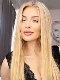 Ukrainian single Antonina from Kyiv, Ukraine