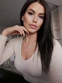 European single Barbora from Bratislava, Slovakia