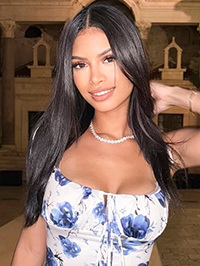 European single Sarai from Madrid, Spain