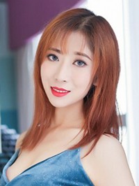 Asian single Shuang from Baiyin, China