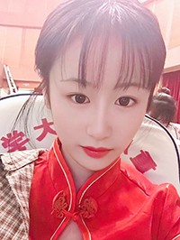 Asian woman Ling from Zunyi, China