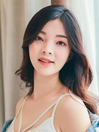 Asian single Yajie from Bachuan, China