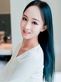 Asian single Qianxi from Bachuan, China