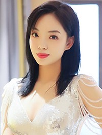 Asian single Xiaohe from Zuxi, China