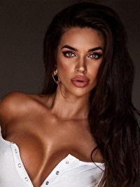 European single Aleksandra from Warsaw, Poland