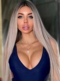 European single Daria from Brno, Czech Republic